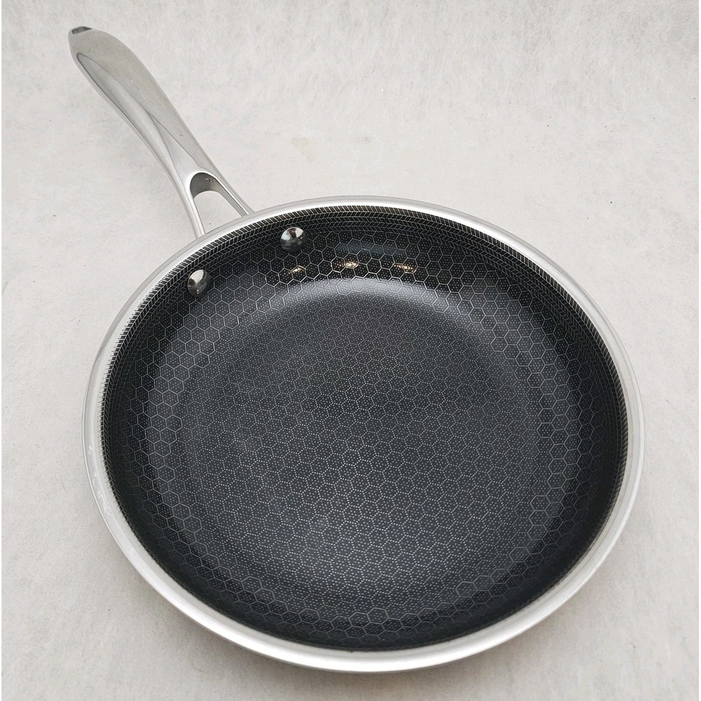 EUC HexClad 8" Hybrid Nonstick Frying Pan Stainless Steel Skillet NO LID